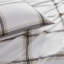 Ensemble de draps à carreaux brun clair, literie douce et confortable pour un confort à l'année et un décor de chambre à coucher élégant.-120903065