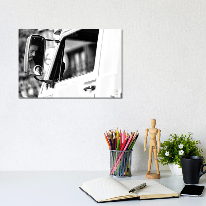 Streetphotography 34 1 Piece Wrapped Canvas Wall Art, 20.32cm H x 30.48cm W x 1.9cm D