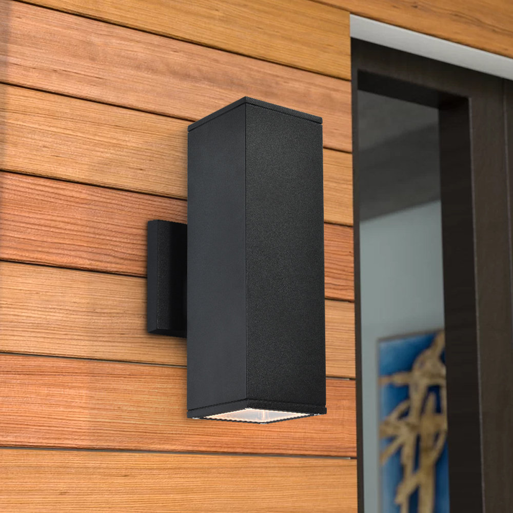 Breshawna Aluminum Matte Black Outdoor Armed Sconce Wade Logan®