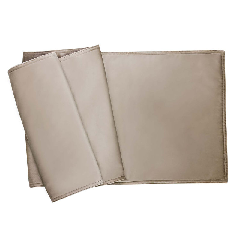 Callao Table Runner, Champagne Velvet