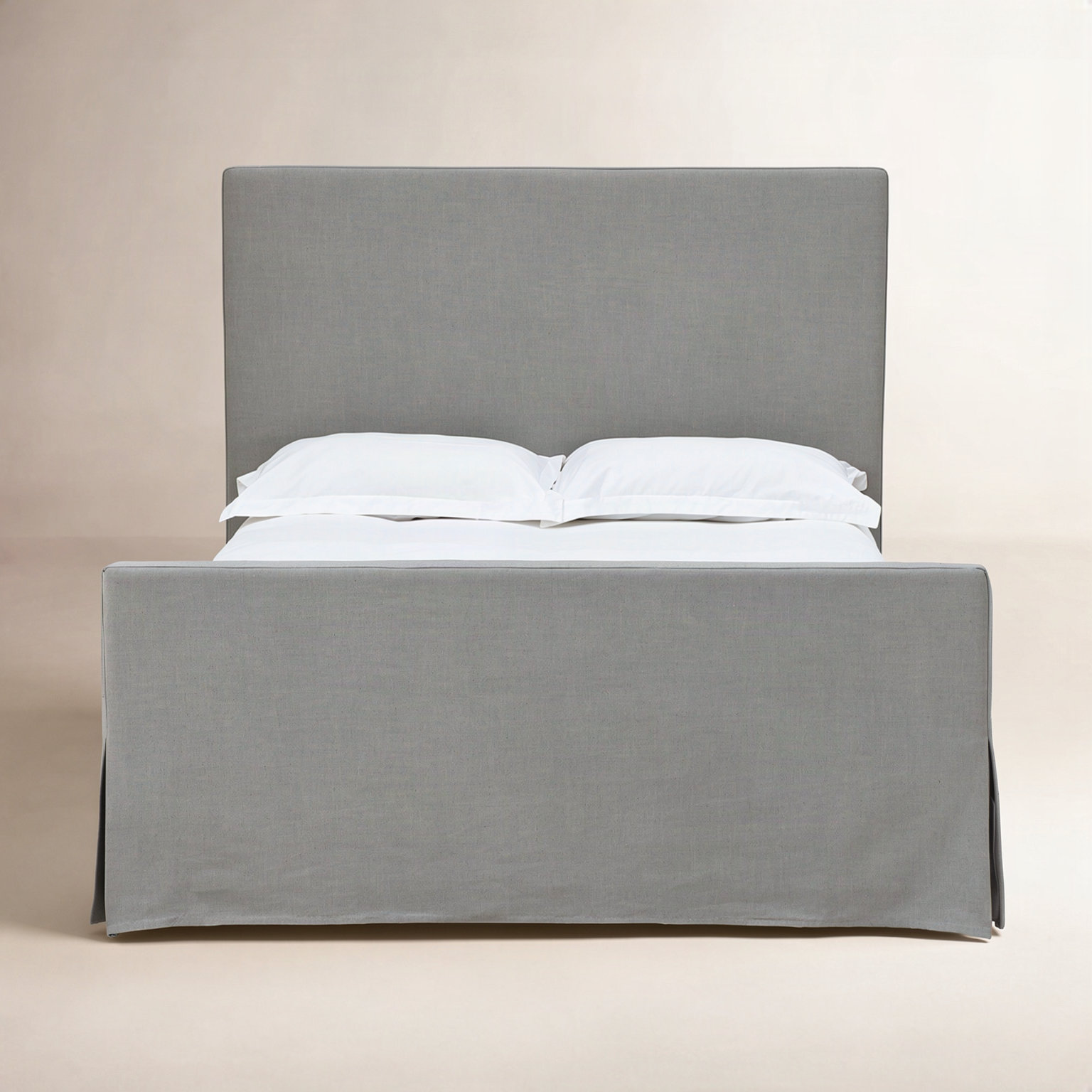 Calia Platform Bed, King, Gray