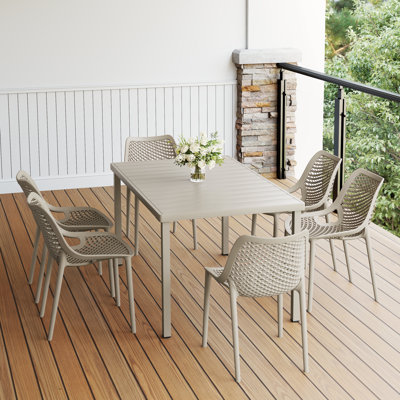 6-Person Outdoor Rectangular Dining Set
