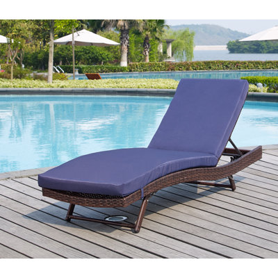 Chaise longue inclinable avec coussin Prudence