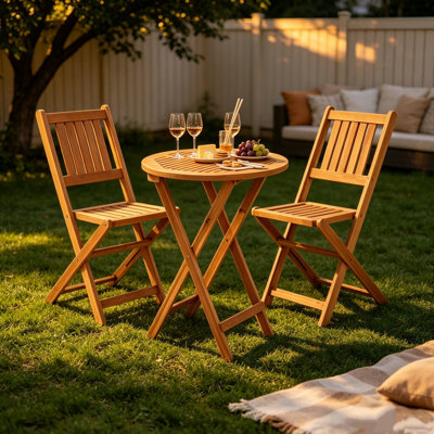 Ensemble de mobilier de bistro en bois d'acacia pliable en bois 3 pièces, ensemble de salle à manger à lattes rondes pour terrasse, table de jardin pliante sans assemblage et chaises au fini teck résistant à l'eau