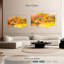 Harnek abeille sur une fleur de sneezeweed-107500645