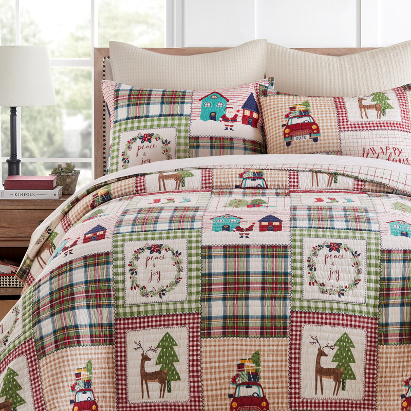 Home For Christmas Sage Cotton Quilt, Full Quilt