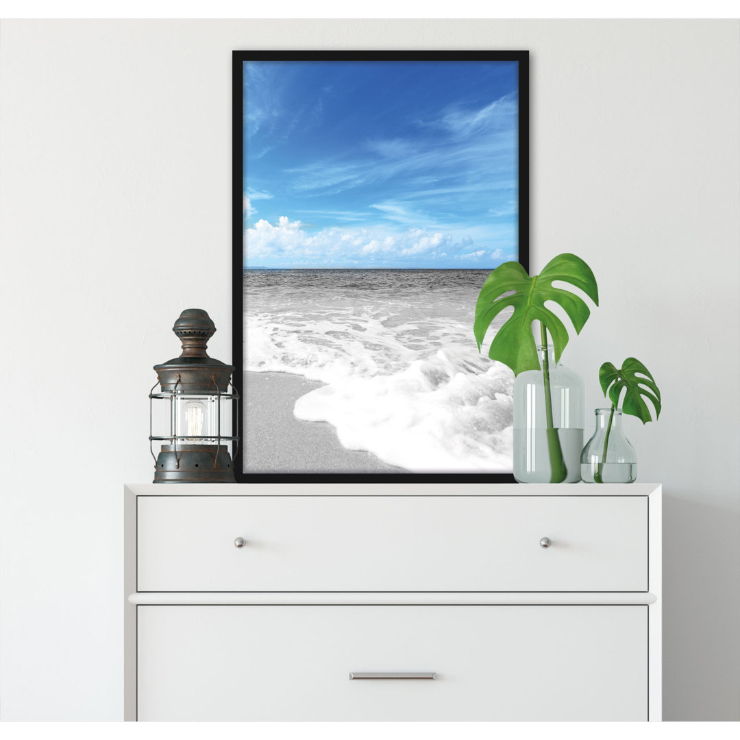 5985_Sandstrand Mit Welle Bei Blauen Himmel - Poster Im Rahmen