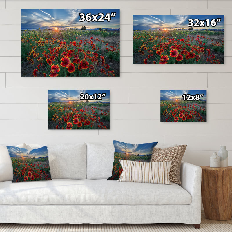 Fleurs jaune vif au coucher du soleil - œuvre d'art traditionnelle sur toile, H 24 po x l 36 po x P 1 po, Toile tendue