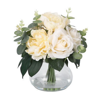 Élégant arrangement de pivoines et de roses artificielles dans un vase en verre avec de l'eau artificielle - Fleurs en soie véritable - Maison, mariage, centre de table - couleur champagne
