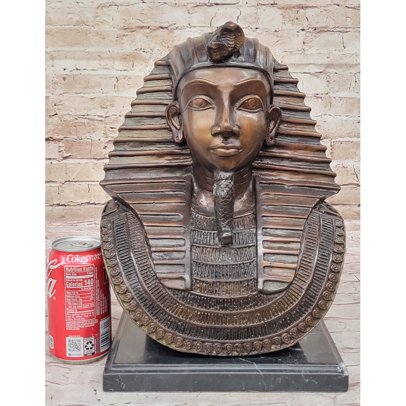 Figurines et sculptures