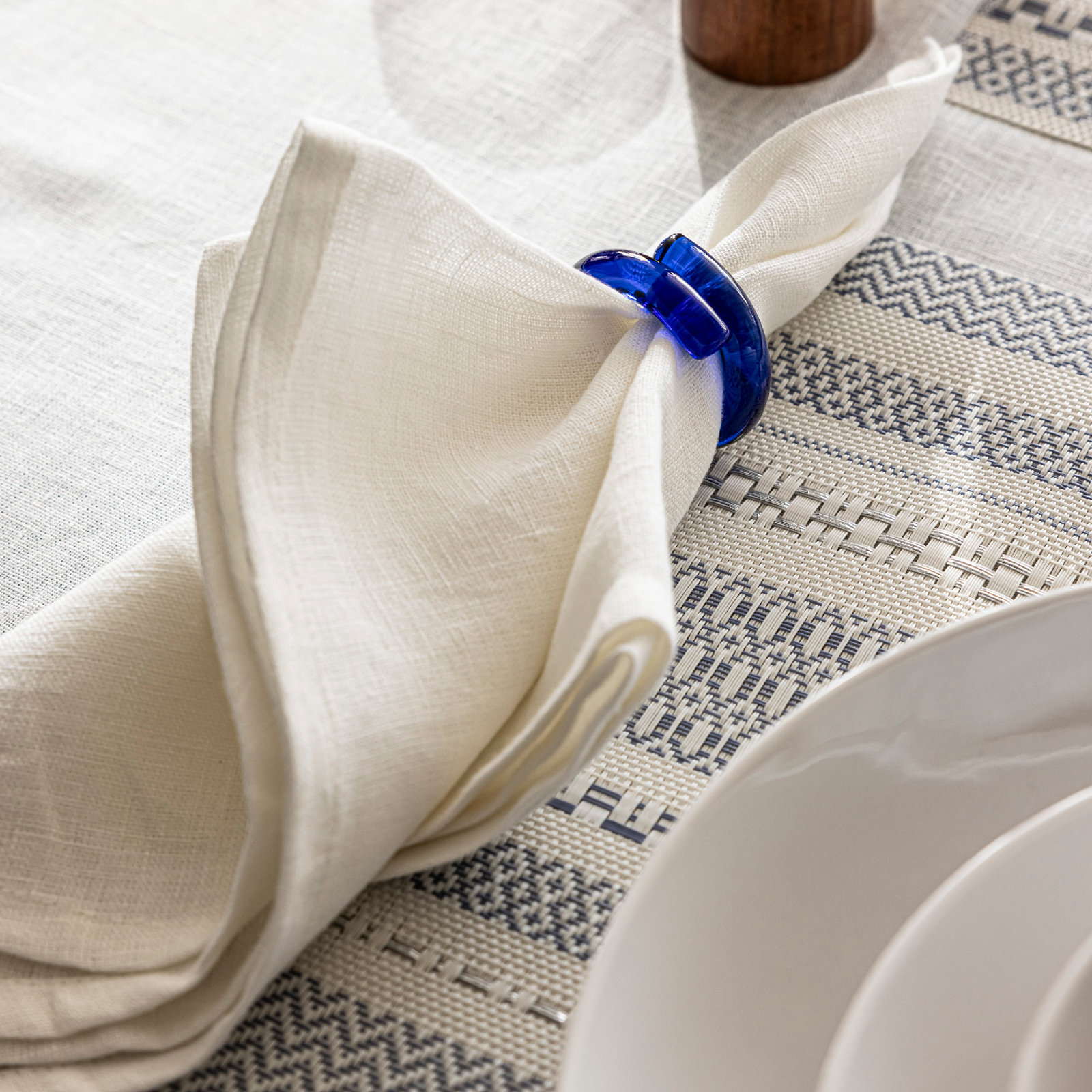Over and Back Glass Napkin Rings, Blue