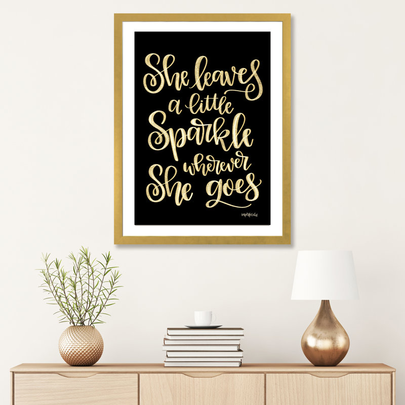 «She Leaves a Little Sparkle II», reproduction d'art textuel, H 32 po x l 24 po x P 1 po, Papier encadré doré, Blanc