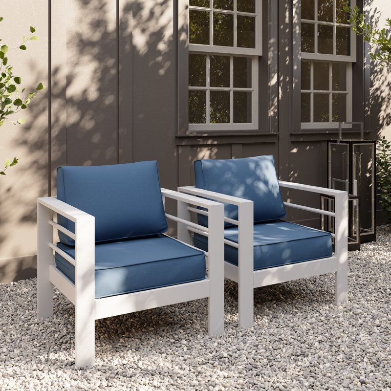 Chaises club de patio en aluminium 29,5 po Bellewood, Cadre blanc / coussin bleu