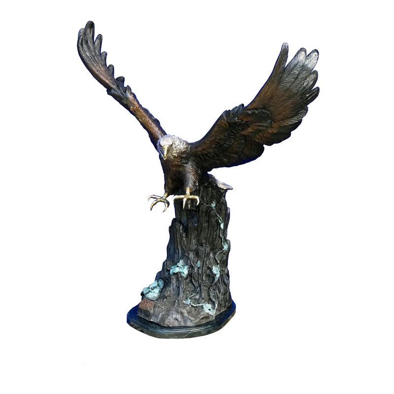 Statue aigle volant Linkwood