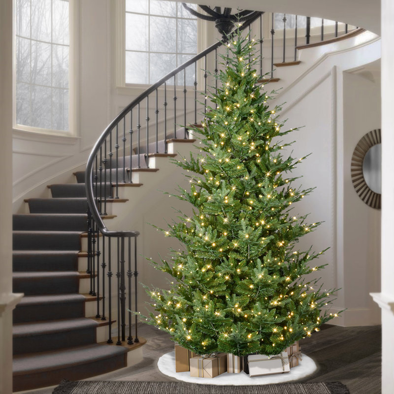 Pre-Lit Artificial Hillside Spruce Tree, 10'