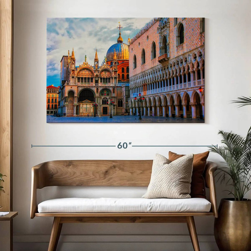 Kavia Saint Mark's Square, 34" H x 51" W