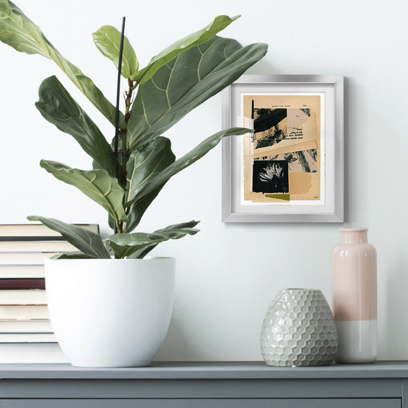 Resilient II - Impression encadrée, H 25,5 po x l 17,5 po, Argent argent
