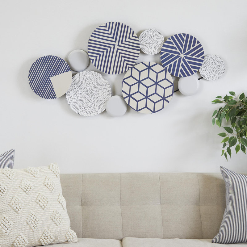 Metal wall plaque with intricate designs, Bleu
