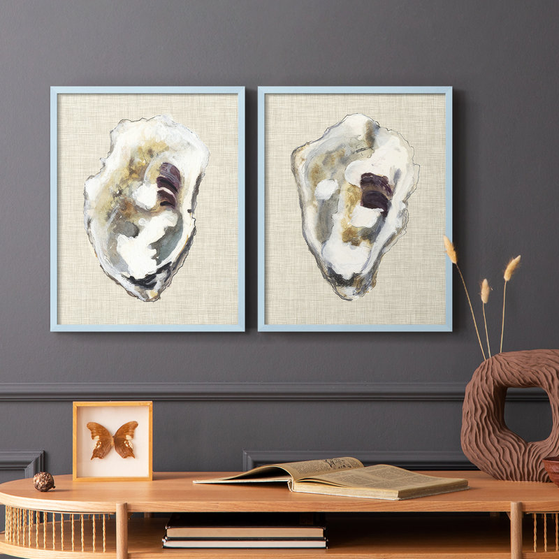 «Oyster Shell Study I», reproduction encadrée de qualité supérieure - prête à être accrochée - aucun clou requis - aucun clou requis