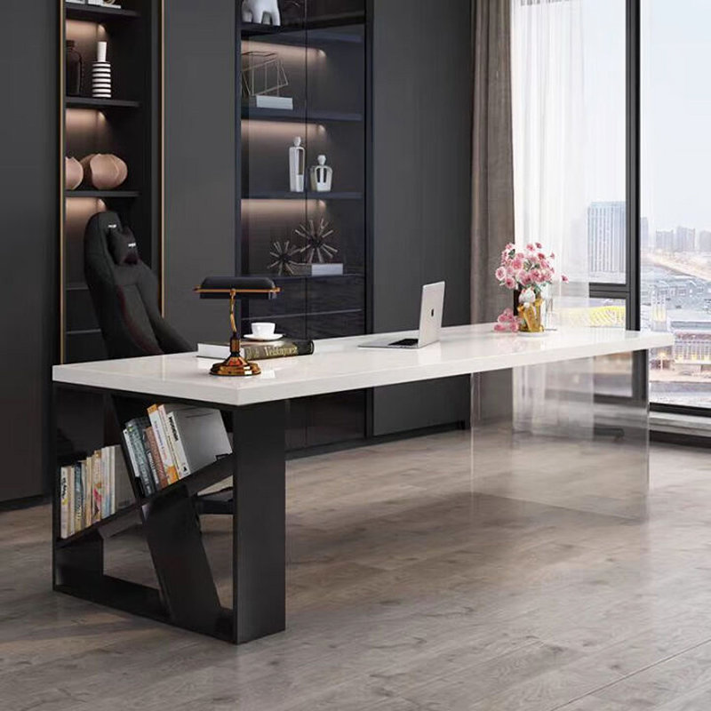 Bureau en bois massif clair et luxueux, H 29,53 po x l 86,61 po x P 31,50 po