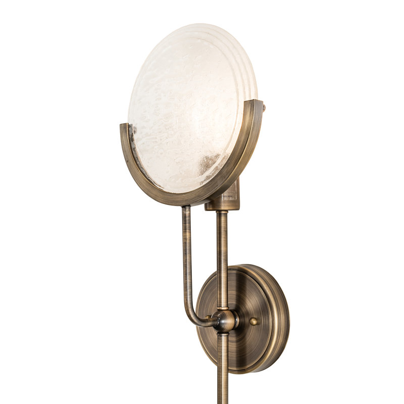 1 - Light Wallchiere