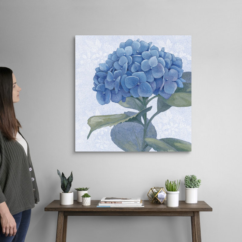 «Blue Hydrangea IV», art mural sur toile, Toile tendue, H 30 po x l 30 po x P 1,25 po
