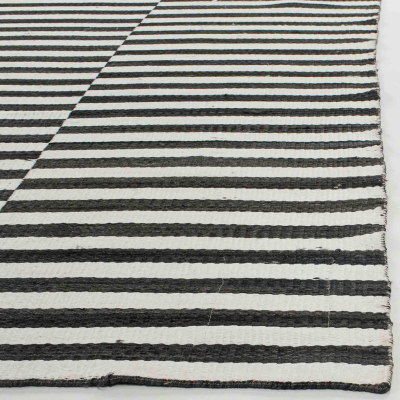 Cameron Striped Area Rug in Black/Ivory, Rectangle 4' x 6'