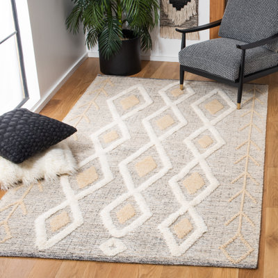Vermont Hand Loomed Wool/Cotton Southwestern Rug in Ivory/Beige/Gray