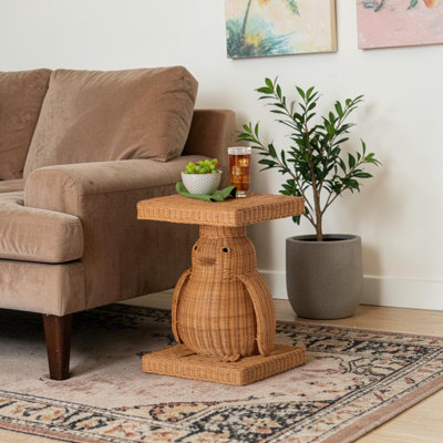 Table d'appoint sculptée en rotin Andrius