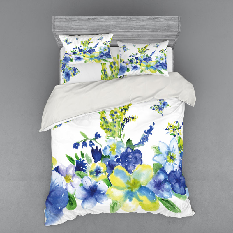 Farmhouse / Country Floral Duvet Cover, Queen Duvet Cover + 3 Additional Pieces