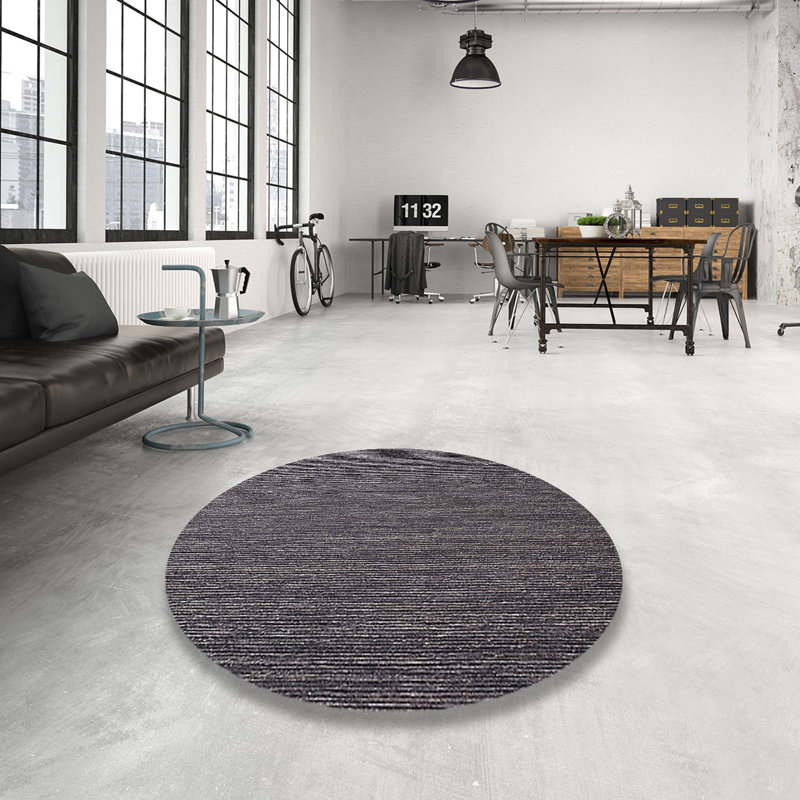 Tapis gris, Rond 3 pi