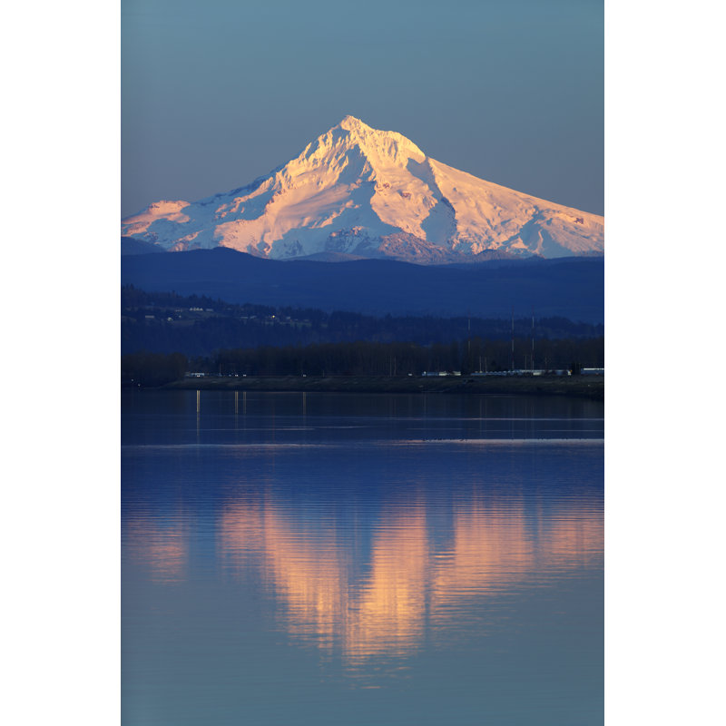 Mont Hood, rivière Columbia, reflet de l'Oregon. par Davealan, H 12 po x l 8 po