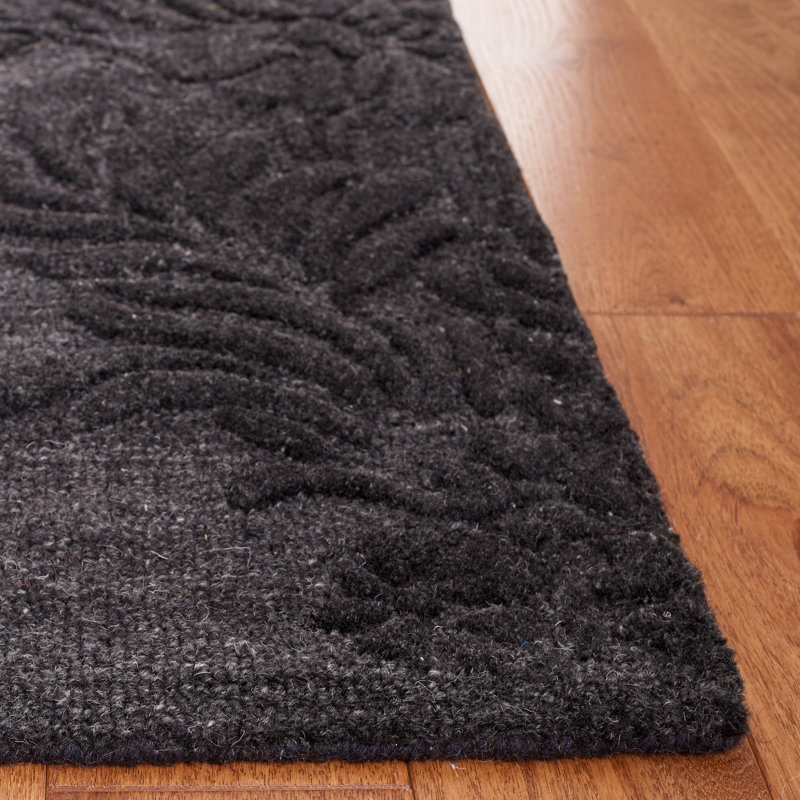 Antashia Floral Hand Tufted Area Rug in Black, Runner 2'3" x 8'
