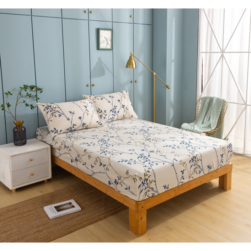 Sateen Floral Pillowcase, California King Fitted Sheet with 2 Pillowcases