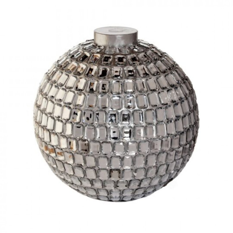 Décoration de boule argentée