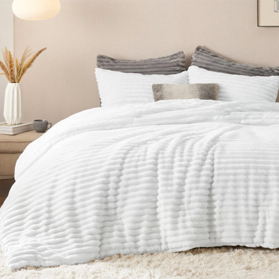 Bedsure Full Size Comforter Sets - 3-Piece Double-Sided Fleece Fluffy Bright White Bedding, Cozy Striped Aesthetic for Modern & Guest Bedrooms, All-Season Luxury Home Decor