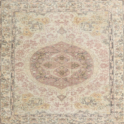 Oriental Indoor Rug