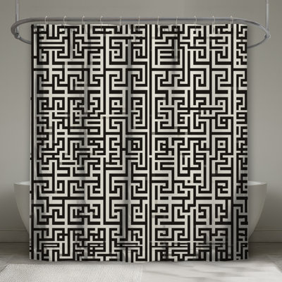 Rideaux de douche noirs très longs