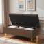 Banc avec repose-pieds moderne avec amplement d'espace de rangement, coussin capitonné et pieds en métal-657218593