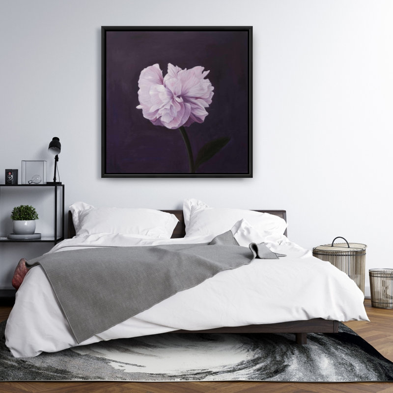 Belle fleur mauve - toile encadrée 36 po x 36 po