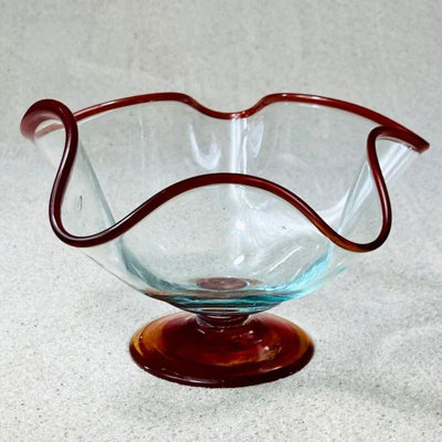 Mithlesh Handmade Glass Metal Decorative Bowl - Set of 1