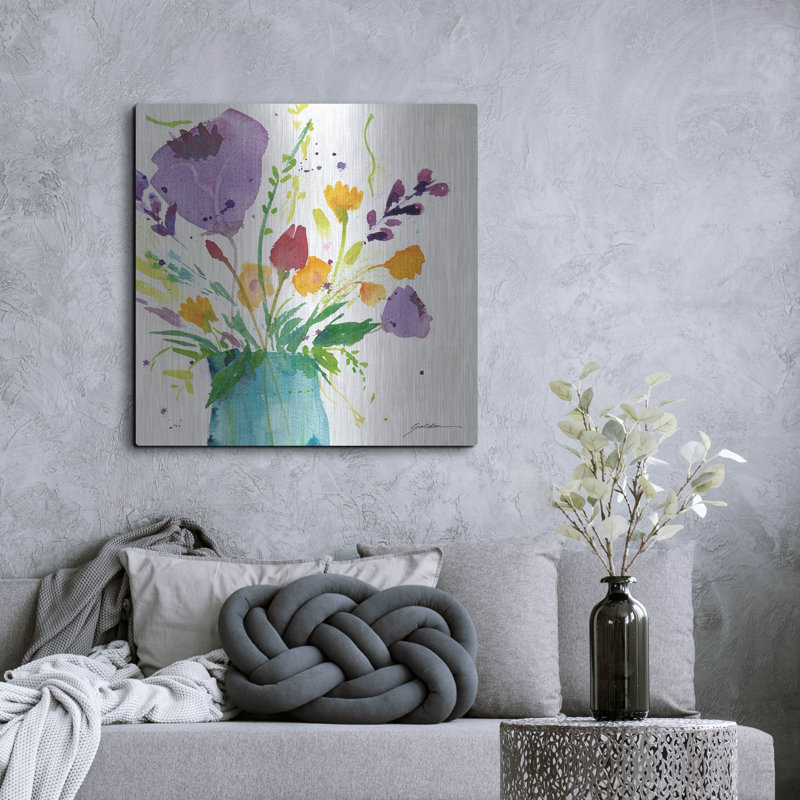 «Teal Vase With Bright Flowers» par Sheila Golden, art mural en métal, 36 po x 36 po, H 36 po x l 36 po