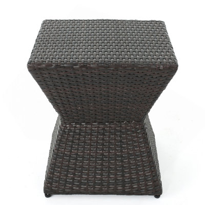 16 Outdoor Wicker End Table