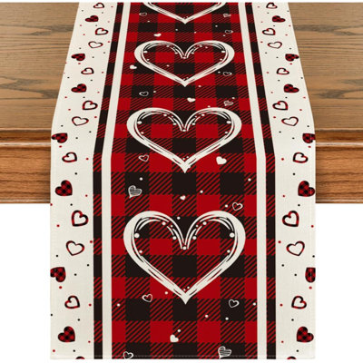 Buffalo Plaid Love Hearts Valentine's Day Table Runner, Seasonal Kitchen Dining Table Decoration For Indoor Home Party