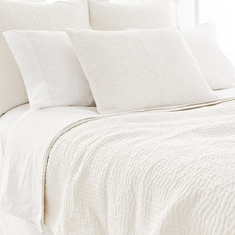 Seychelles Quilt, King Quilt, Dove White