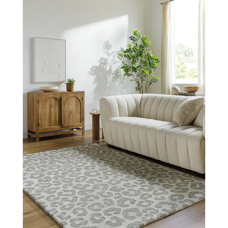 Granada Hand Made Rug, Rectangle 2' x 3'