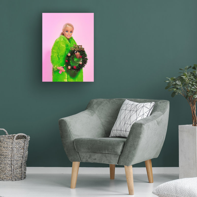 Modern & Contemporary, 19" H x 14" W x 2" D