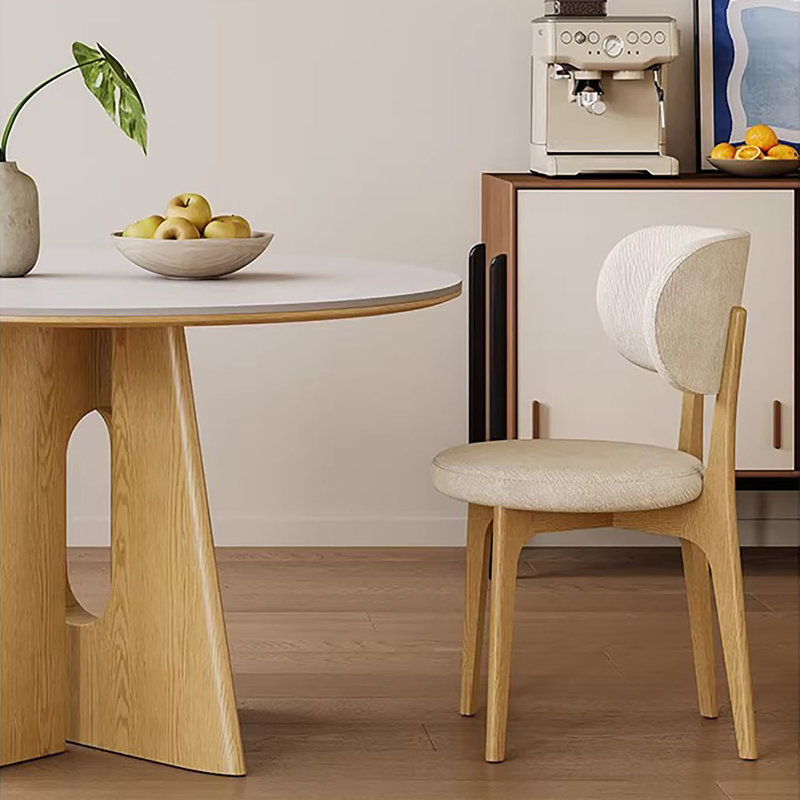 Table ronde ronde en fritté blanc et bois de frêne, H 29,5 po x l 43,3 po x P 43,3 po