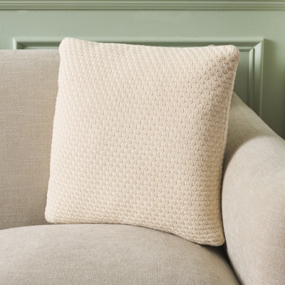 Jolie Pillow