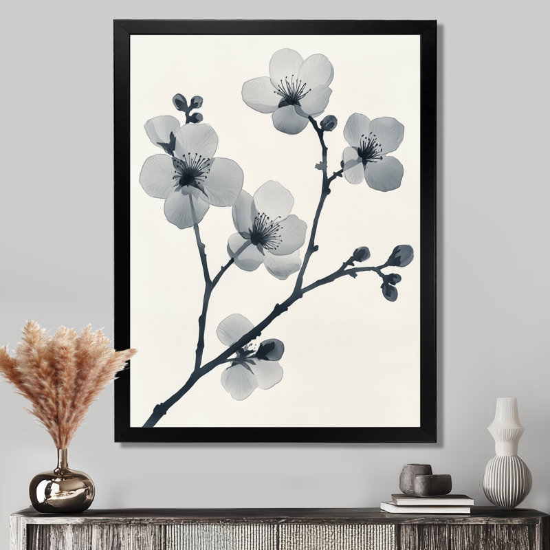 Branche grise murmurante - Tableau encadré en forme de fleur de cerisier, H 20 po x l 12 po, Black Picture Framed